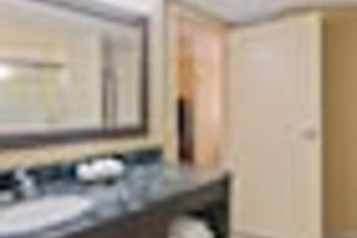 Room 116 of 156