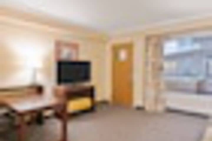 Room 71 of 156