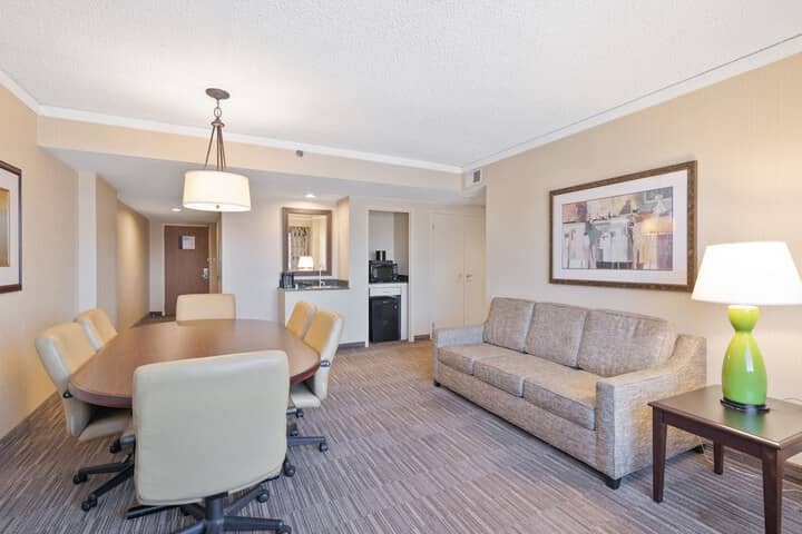 Room 90 of 156