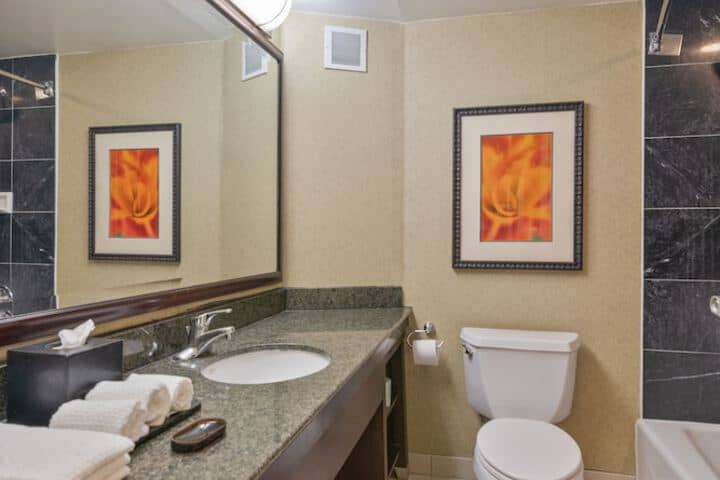 Room 108 of 156