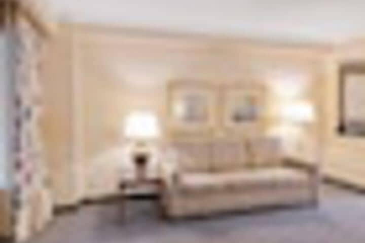 Room 68 of 156